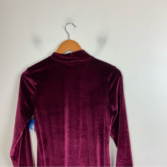 Abound Burgundy Maroon Velvet Lettuce Hem Mock Neck Longsleeve Dress Large‎ NWT - Picture 5 of 11
